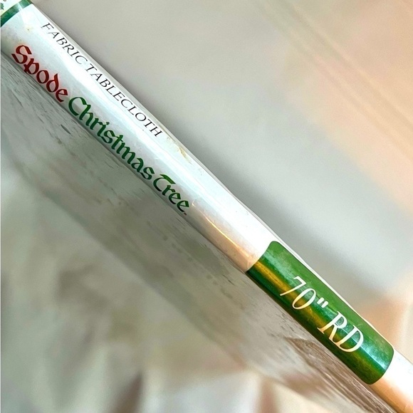 Spode Christmas Tree Tablecloth 70" Round WHT Damask RED Ribbon Tweel NEW Unused - Picture 5 of 6